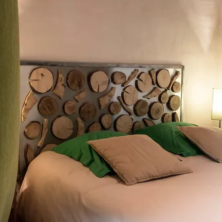 Suchasson Chambres D'hotes Alojamento de Acomodação e Pequeno-almoço 3*